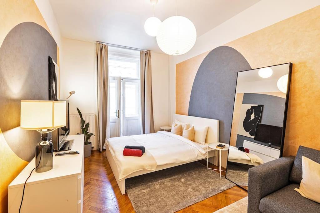 Unique Stylish - L3 Apartment Prag